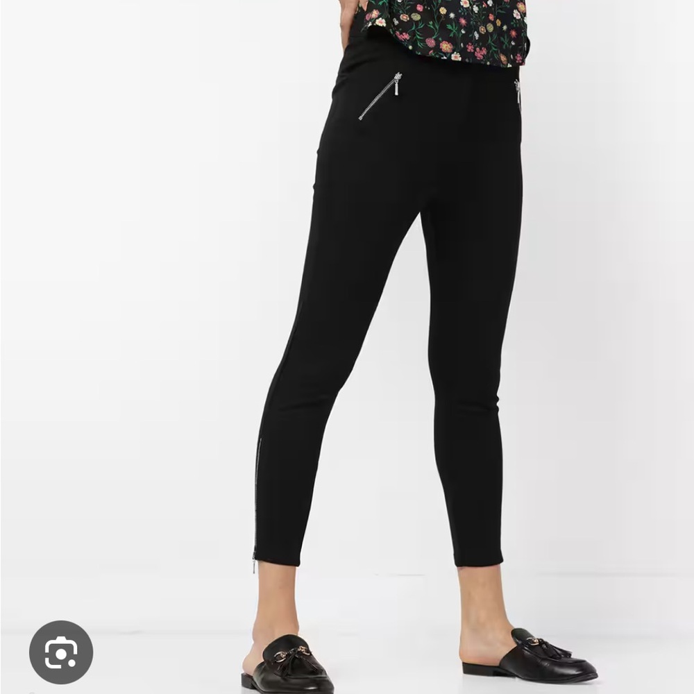 Women's Black Leggings with Zippers